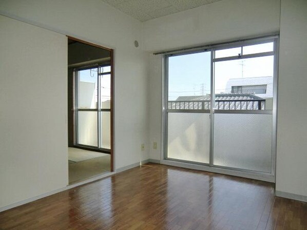 グランドール高橋の物件内観写真